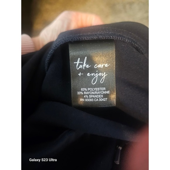 NIC & ZOE - Picture 5 of 6